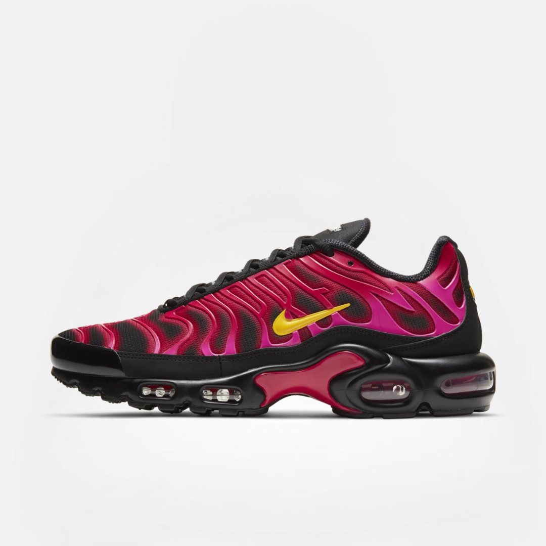 NIKE AIR MAX PLUS TN X SUPREME